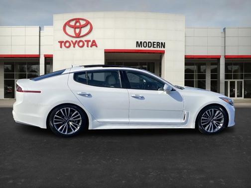 2018 Kia Stinger Premium