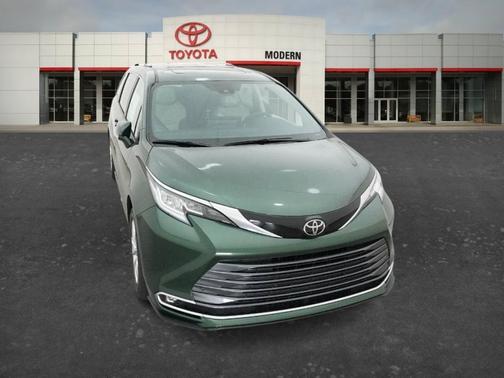 Green 2026 Toyota Sienna Limited