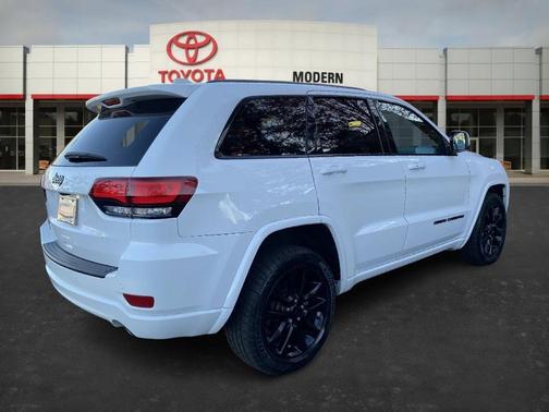2020 Jeep Grand Cherokee Altitude