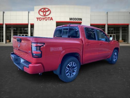 2022 Nissan Frontier SV