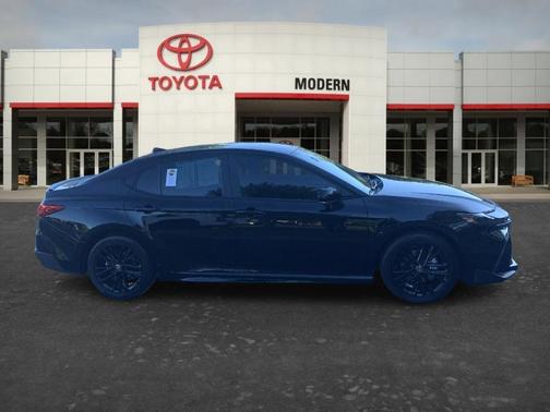 Black 2026 Toyota Camry SE