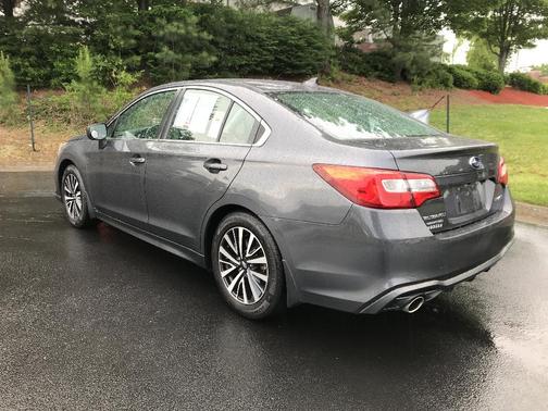 2019 Subaru Legacy 2.5i Premium