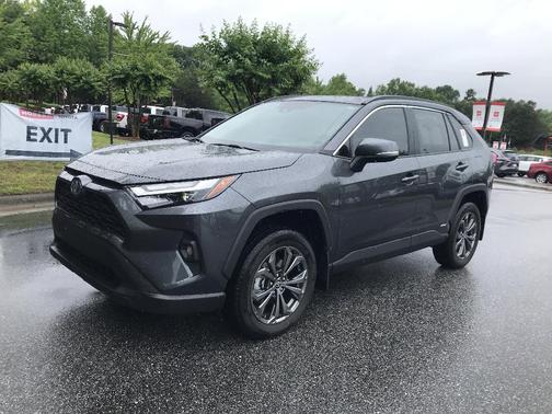 2024 Toyota RAV4 Hybrid XLE Premium