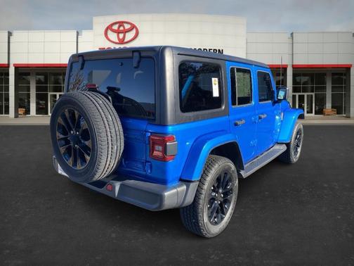 2022 Jeep Wrangler Unlimited 4xe Sahara