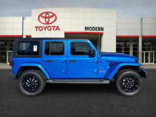 2022 Jeep Wrangler Unlimited 4xe Sahara