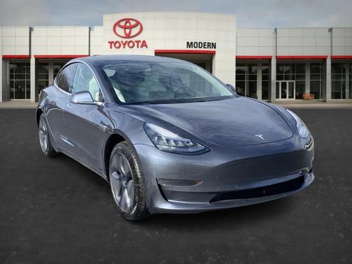2020 Tesla Model 3 Standard Range Plus