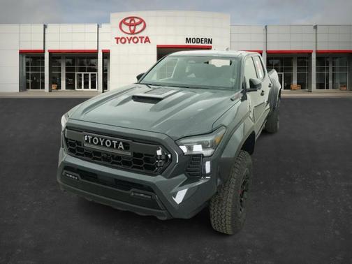 2025 Toyota Tacoma Hybrid TRD Pro