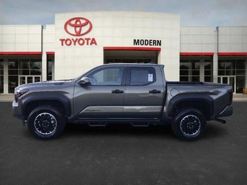 2025 Toyota Tacoma Hybrid
