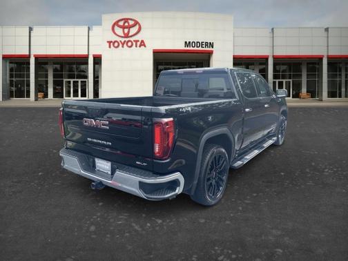 Black 2023 GMC Sierra 1500 SLT