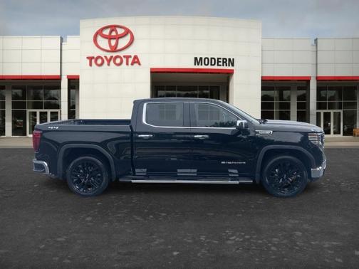 Black 2023 GMC Sierra 1500 SLT