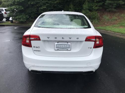2015 Volvo S60 T5 Premier