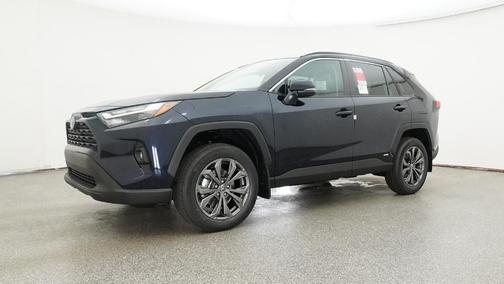 2025 Toyota RAV4 Hybrid XLE Premium