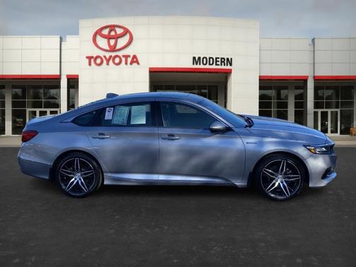 2022 Honda Accord Hybrid Touring