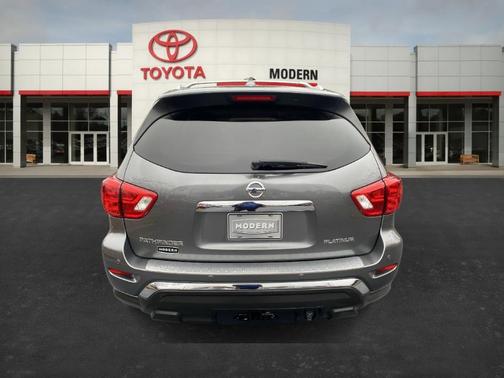 2020 Nissan Pathfinder Platinum