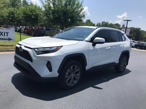 2024 Toyota RAV4 Hybrid XLE Premium
