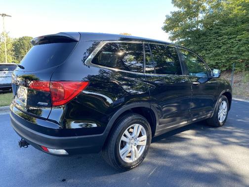 2017 Honda Pilot LX