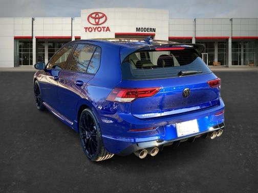 2025 Volkswagen Golf R 2.0T Black Edition