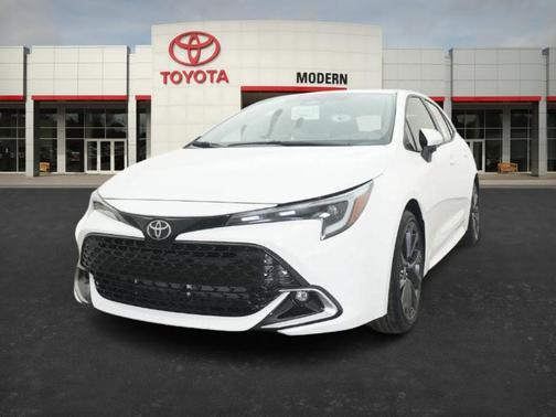 2025 Toyota Corolla Hatchback XSE