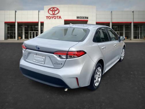 2024 Toyota Corolla Hybrid LE