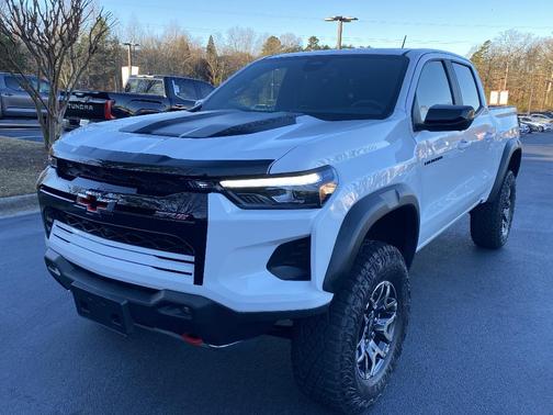 2024 Chevrolet Colorado ZR2