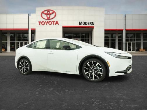 White 2026 Toyota Prius Plug-In Hybrid XSE