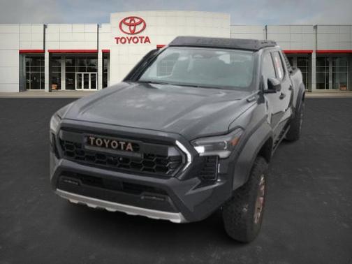 2025 Toyota Tacoma Hybrid Trailhunter