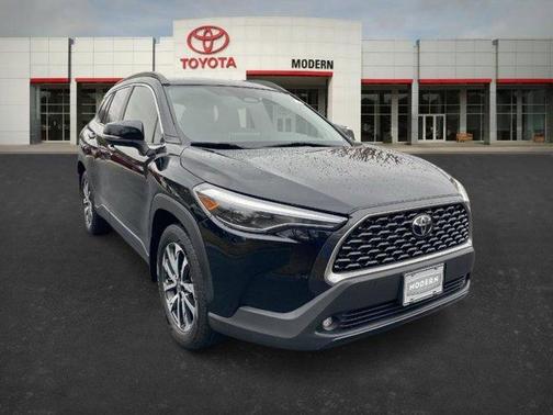 2024 Toyota Corolla Cross XLE