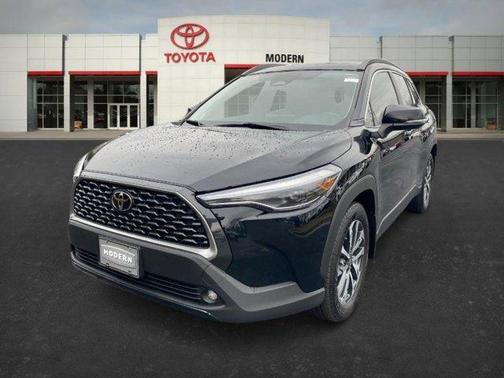 2024 Toyota Corolla Cross XLE