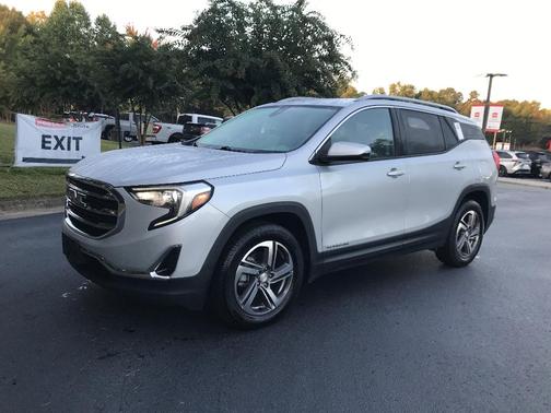 2020 GMC Terrain SLT