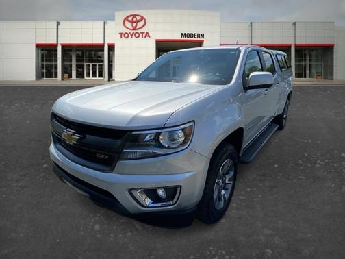 Gray 2017 Chevrolet Colorado Z71