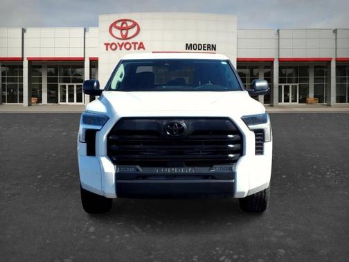 White 2023 Toyota Tundra SR5