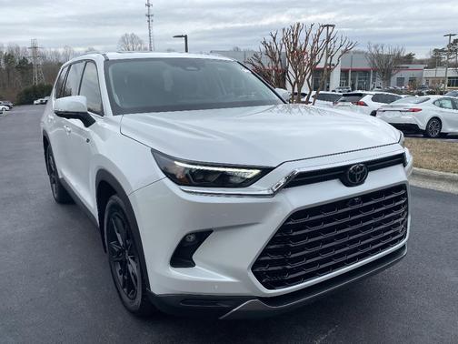 2025 Toyota Grand Highlander LIMITED