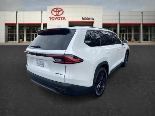 2025 Toyota Grand Highlander LIMITED