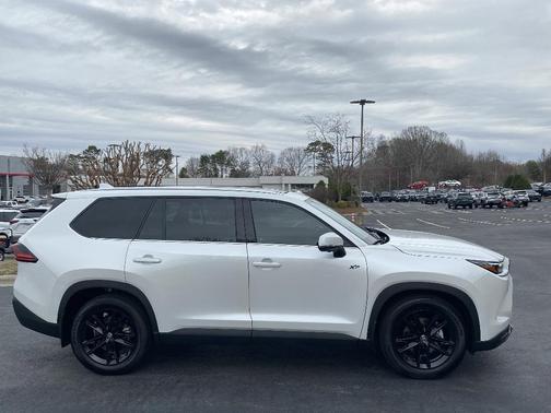 2025 Toyota Grand Highlander LIMITED