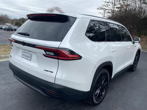 2025 Toyota Grand Highlander LIMITED