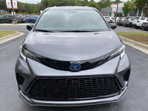 Gray 2025 Toyota Sienna XSE 7 Passenger