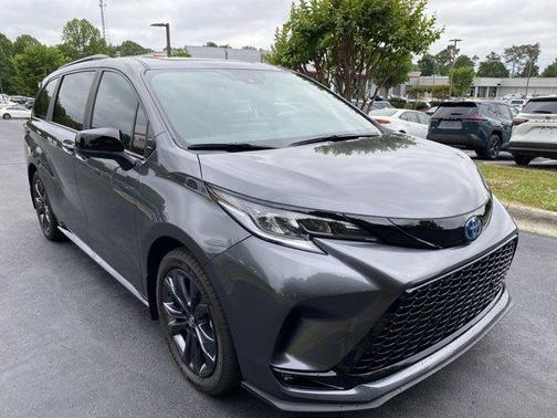 Gray 2025 Toyota Sienna XSE 7 Passenger