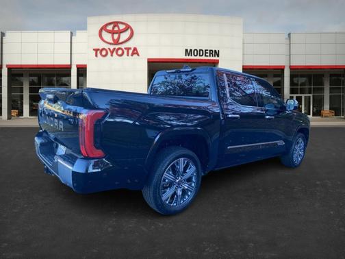 2023 Toyota Tundra Hybrid Capstone