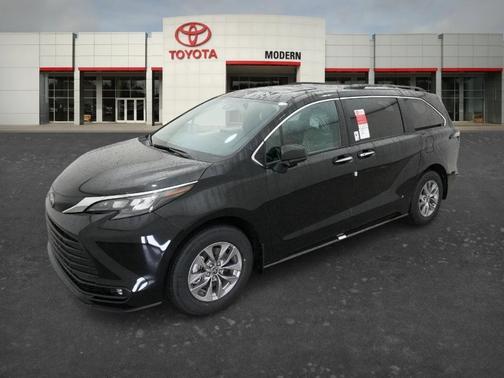 2026 Toyota Sienna 