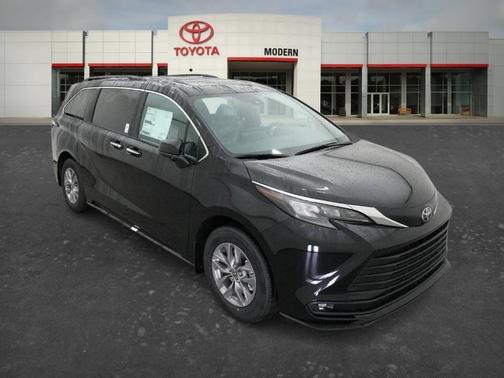 2026 Toyota Sienna 