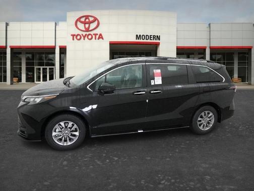 2026 Toyota Sienna 
