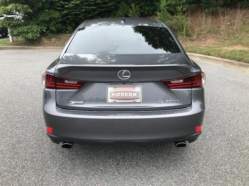 2016 Lexus IS 200t Base
