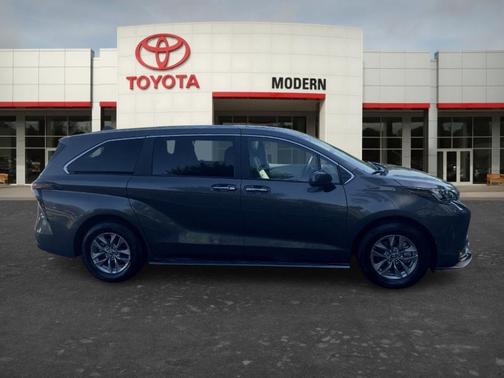 Gray 2025 Toyota Sienna XLE