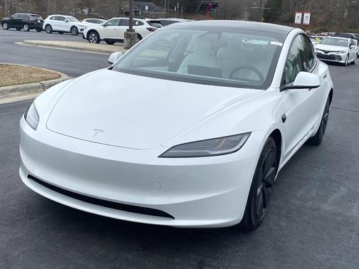 2025 Tesla Model 3 Long Range