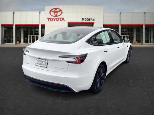 2025 Tesla Model 3 Long Range