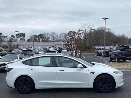2025 Tesla Model 3 Long Range