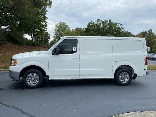 2016 Nissan NV Cargo NV2500 HD SL V6/SL V8