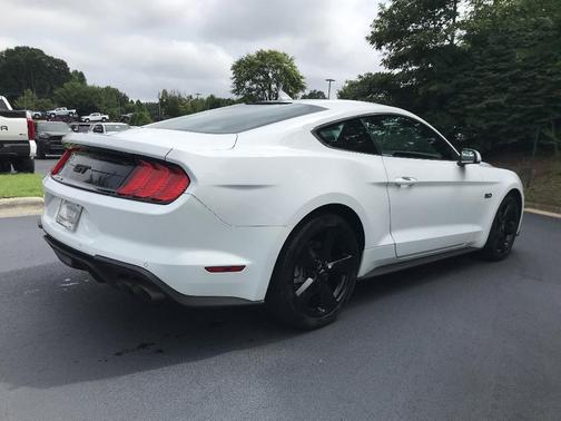 2022 Ford Mustang GT