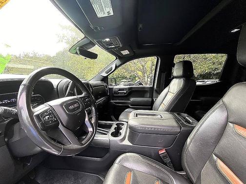 White 2020 GMC Sierra 1500 AT4