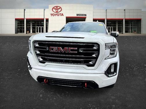 White 2020 GMC Sierra 1500 AT4
